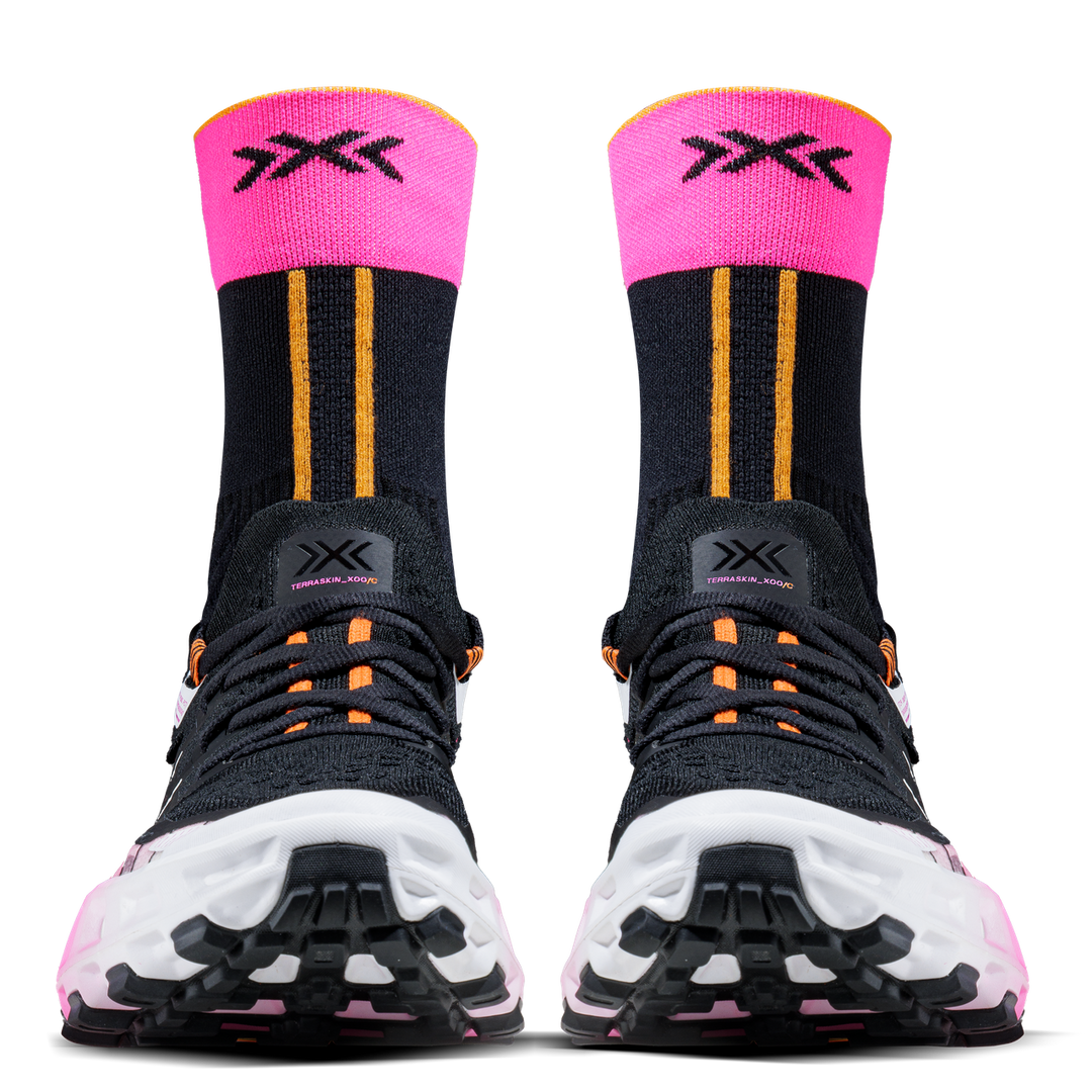 old,#color_x-black-x-white-fluo-pink